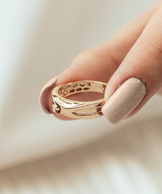 Gold ring
