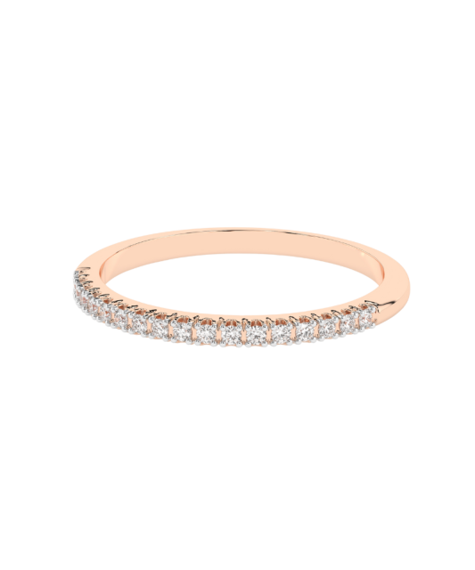 Gold ring with diamonds