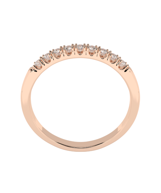 Gold ring with diamonds