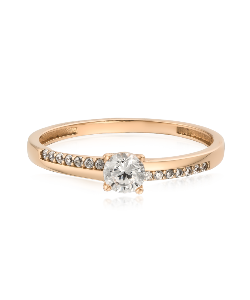 Kultasormus zirkoneilla