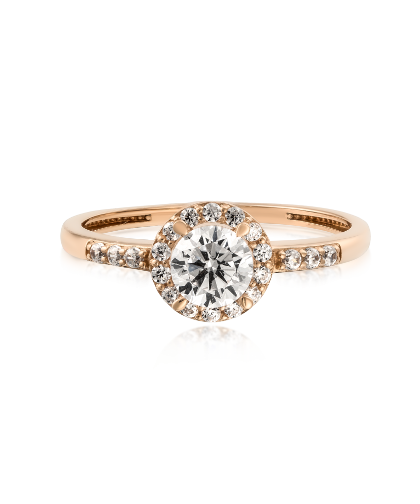 Gold ring with zircons