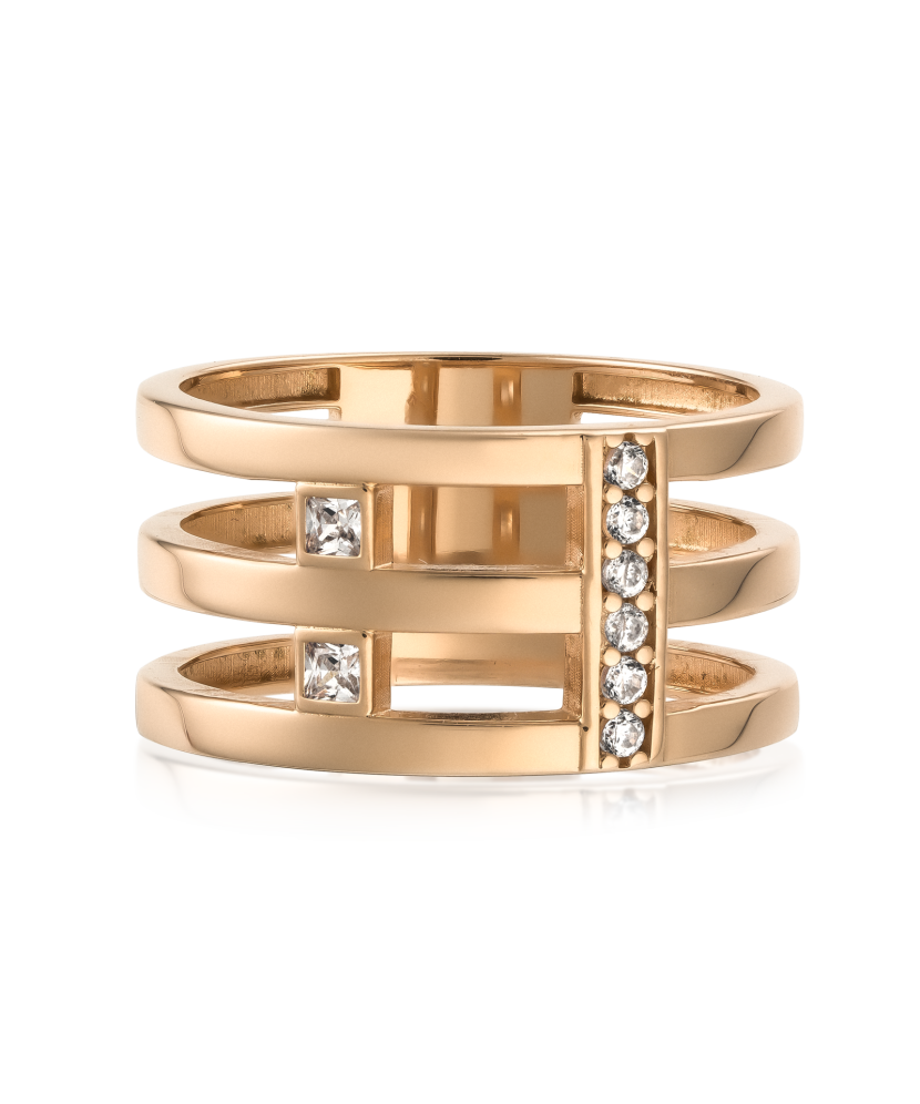 Gold ring with zircons