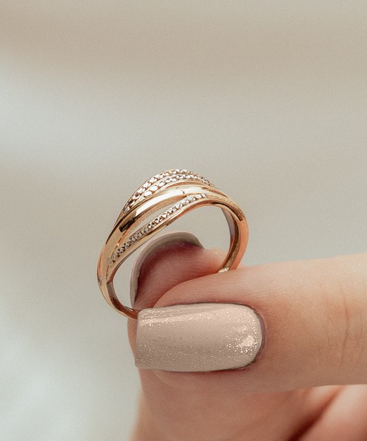 Gold ring