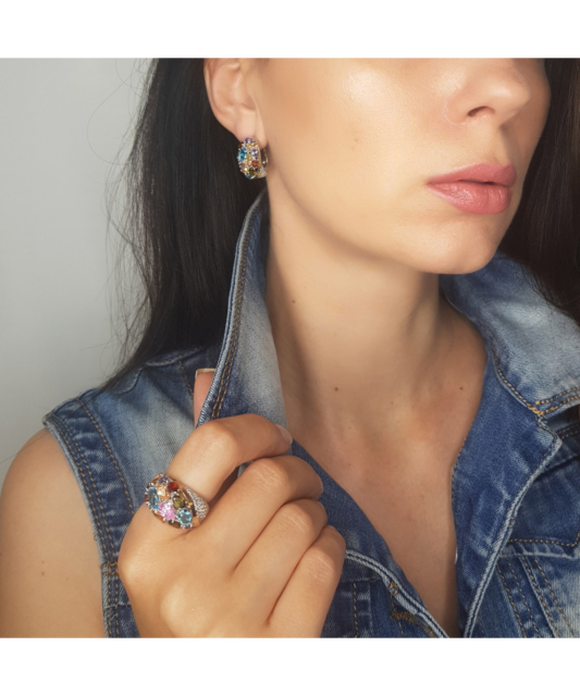 Sterling silver ring gold plated with zircons