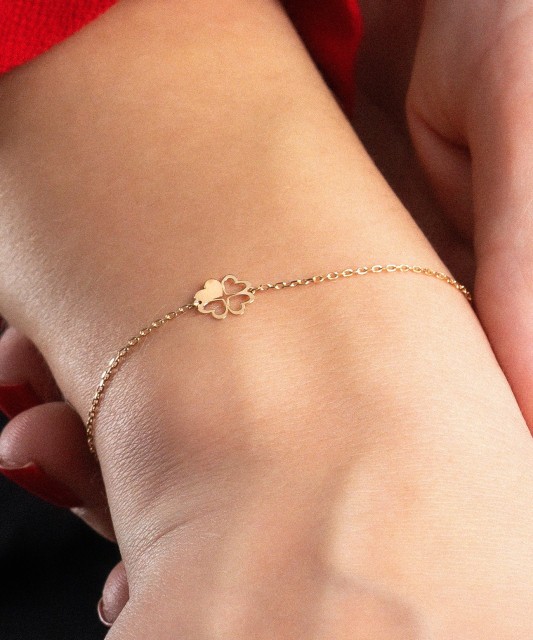 Gold bracelet