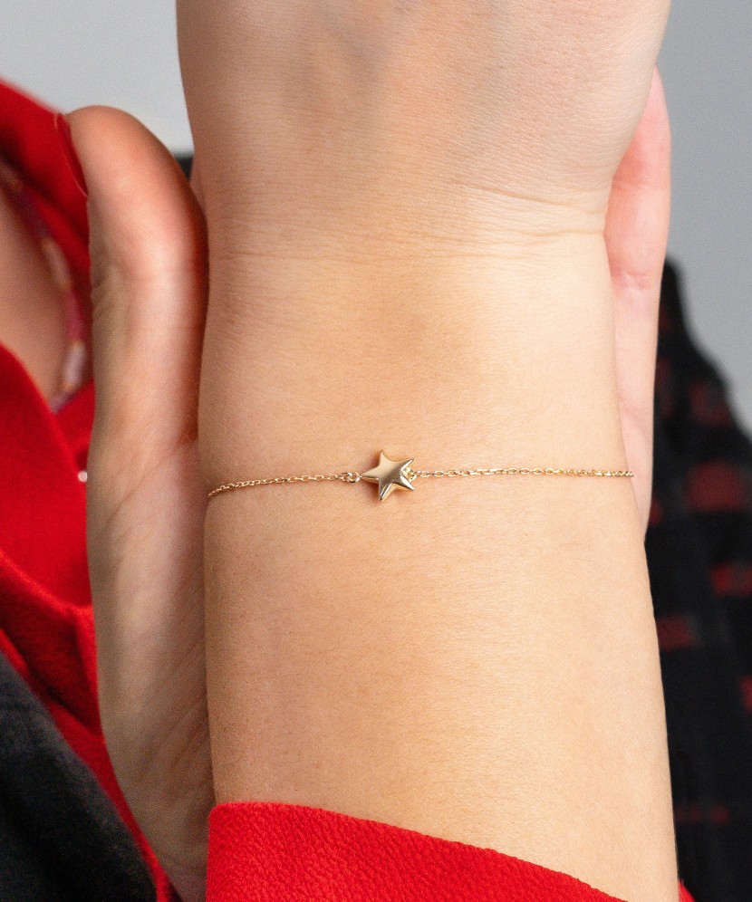 Gold bracelet "Star"