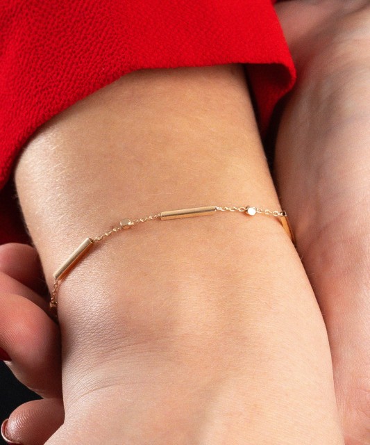 Gold bracelet