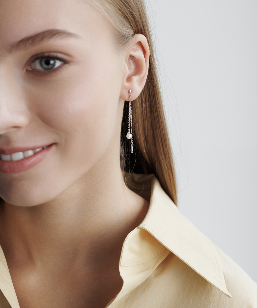 Sterling silver earrings with pearls