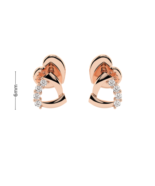 Gold earrings with diamonds