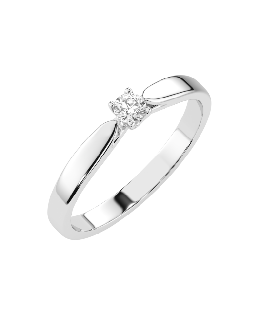 Gold ring with diamond