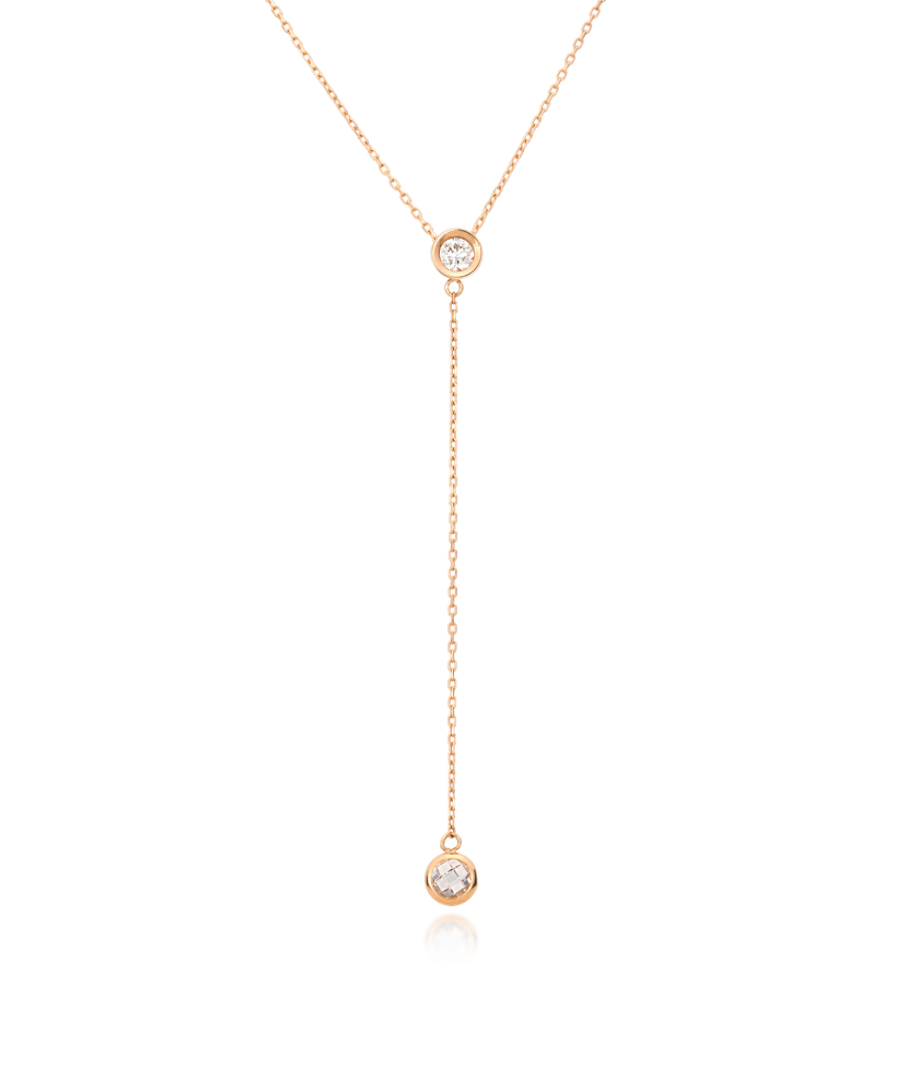 Gold chain with zirconium pendant