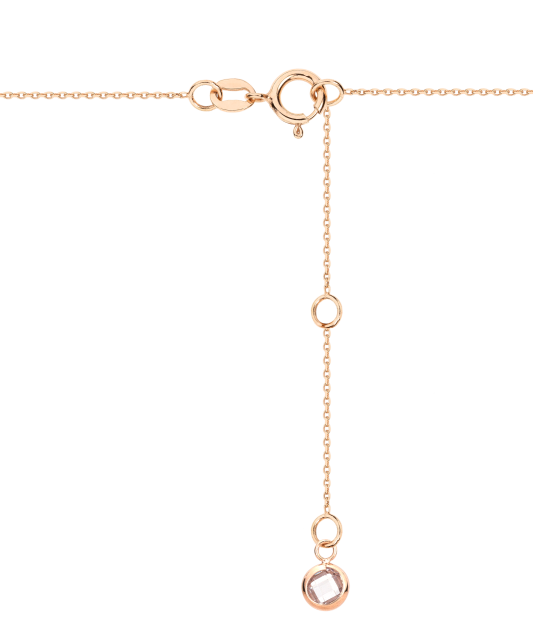 Gold chain with onyx pendant