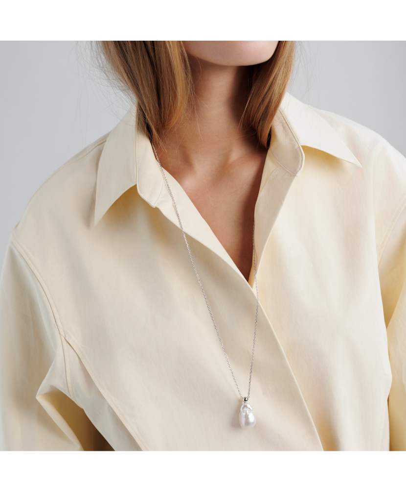 Silver chain with Kasumi pearl