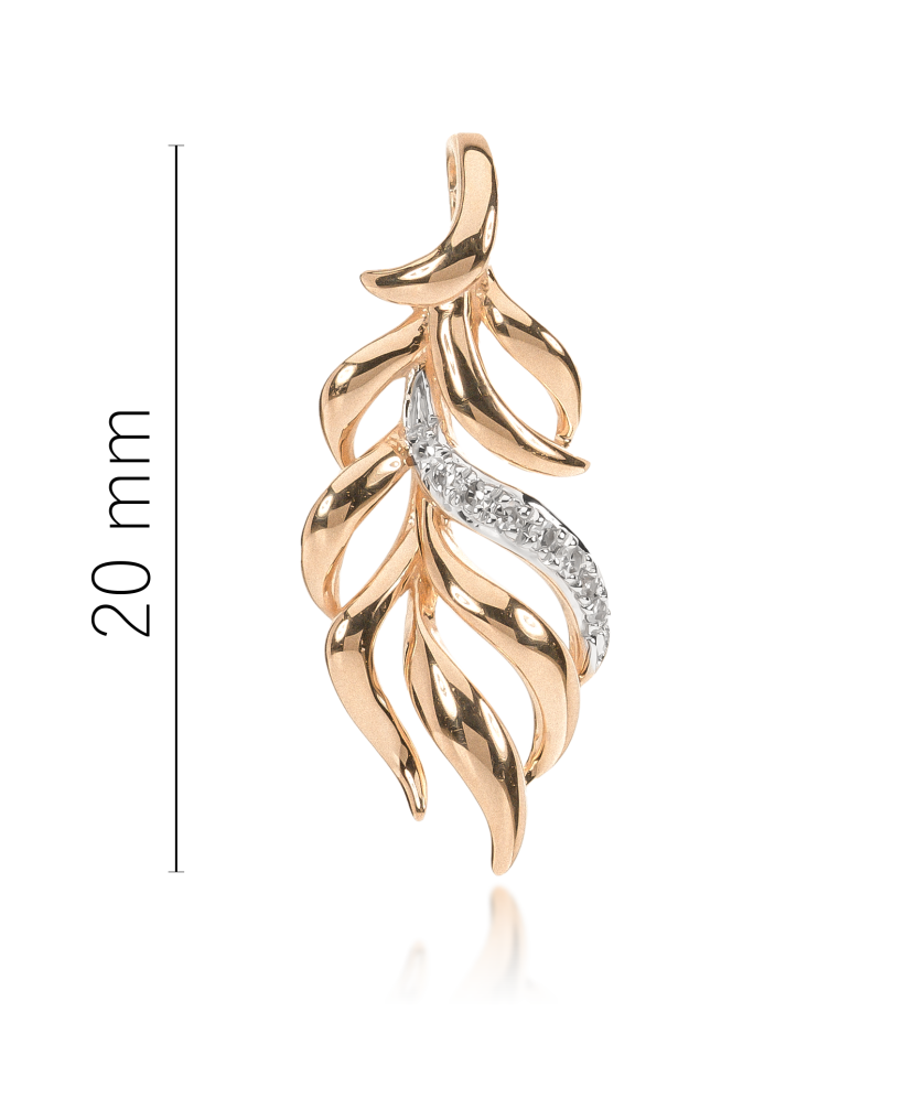 Kultainen riipus timanteilla