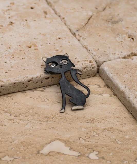 Sterling Silver brooch with crystals "Cat"