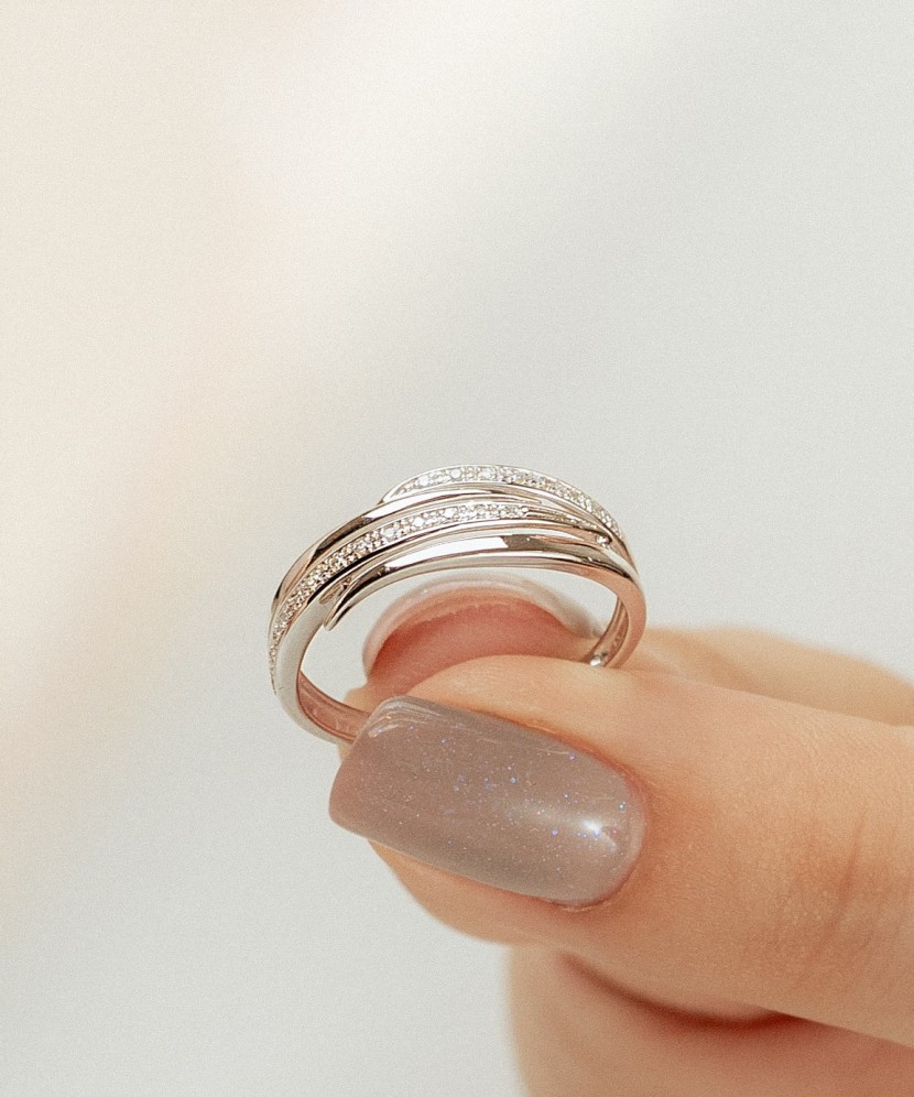 White gold ring with diamonds