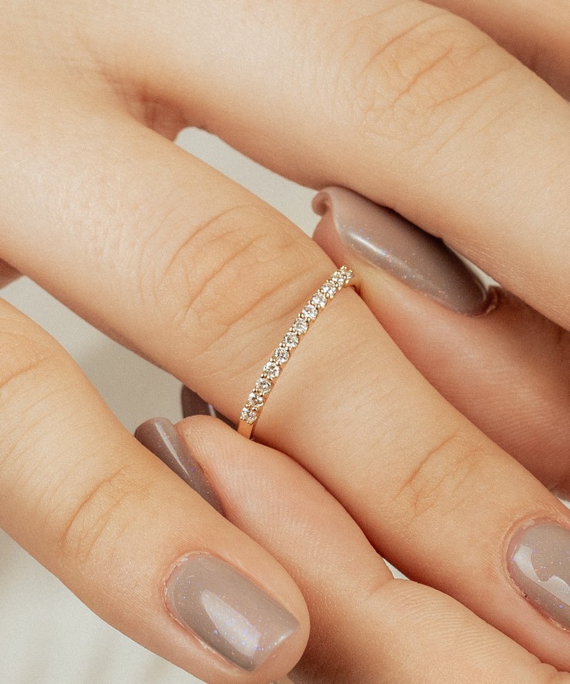 Yellow Gold ring with diamonds