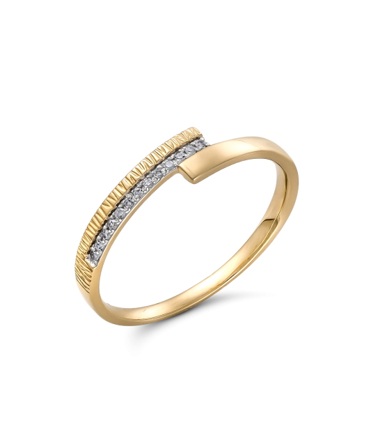 Yellow Gold ring with diamonds