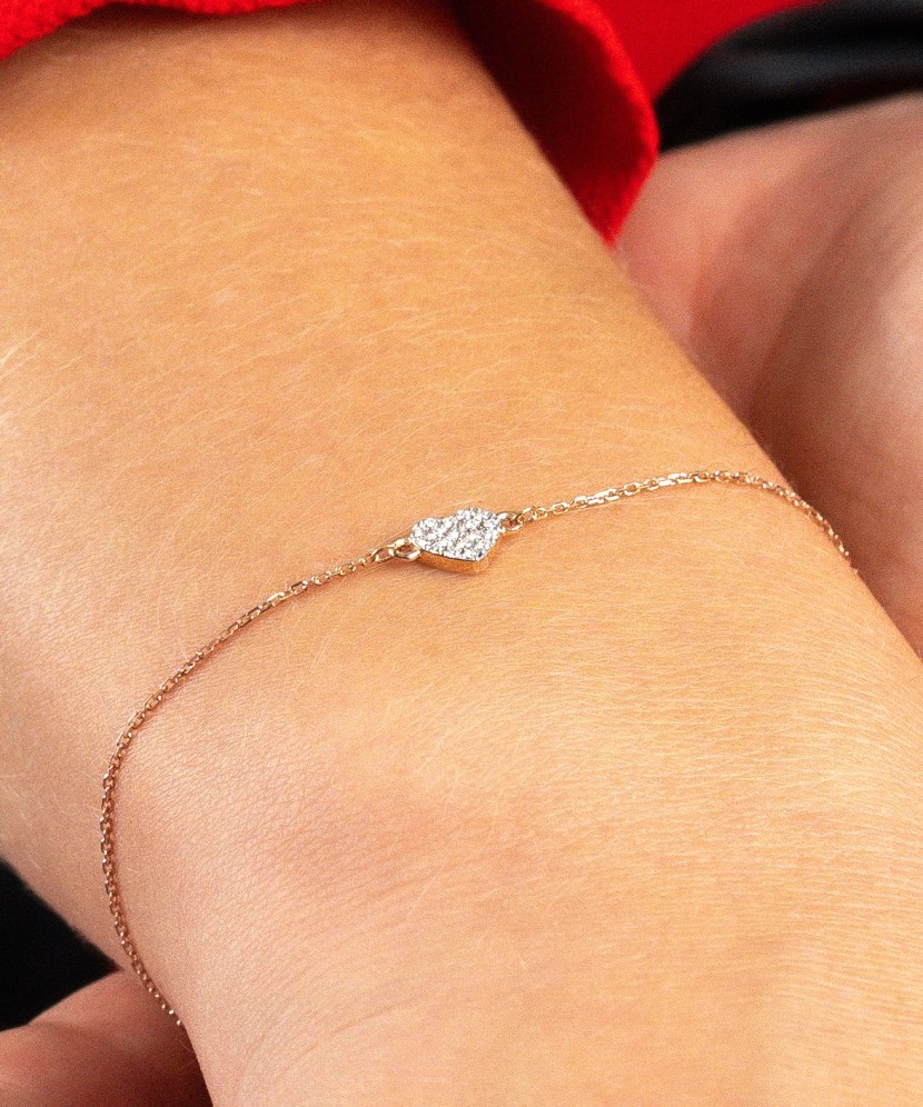 Gold bracelet with diamonds "Heart"
