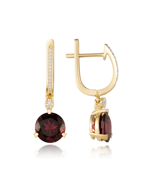 Yellow gold earrings with garnets and diamonds