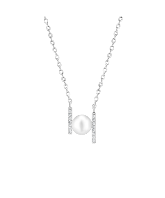 Sterling silver chain with pearl pendant and zircons