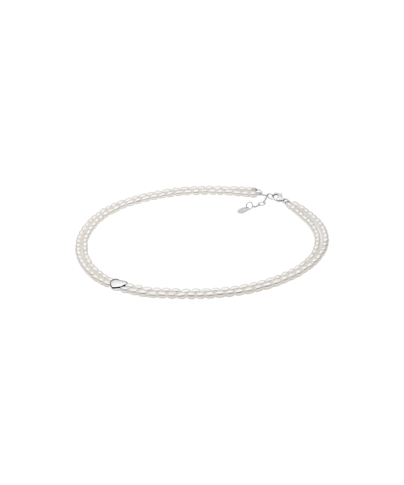 Helmikaulakoru hopealla