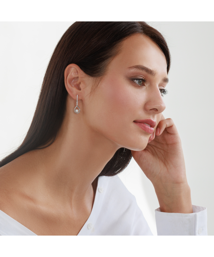 Sterling silver earrings with pearls and zircons