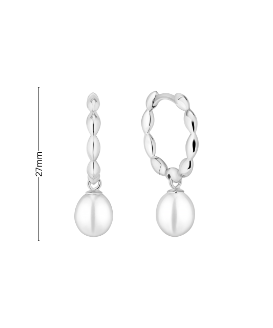 Hopeiset korvakorut helmillä