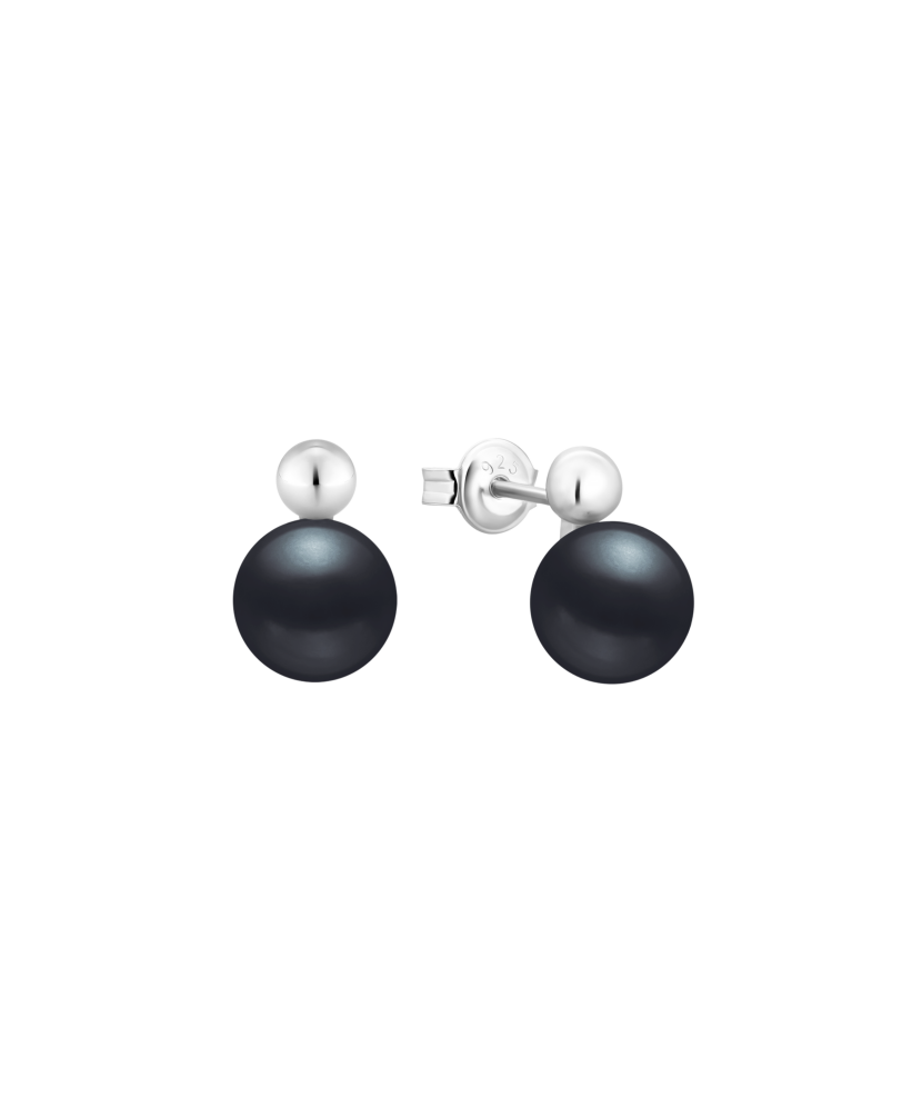 Sterling silver earrings with pearls