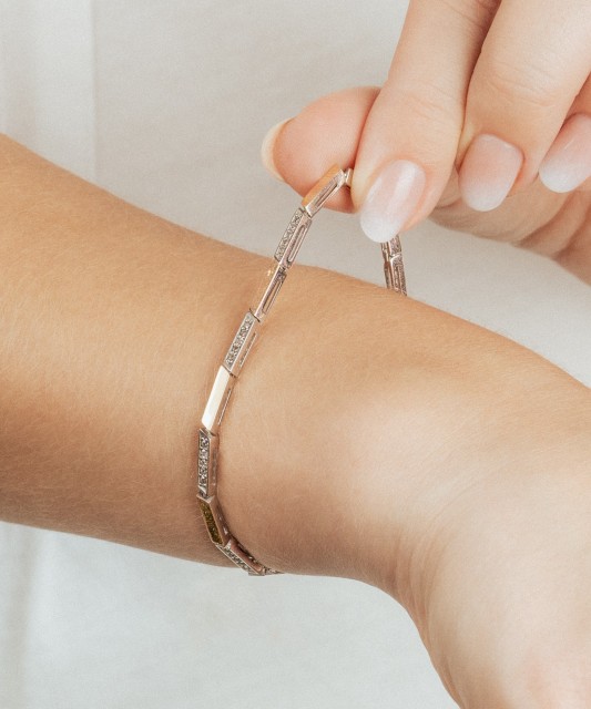 Gold plated sterling Silver bracelet with zircons