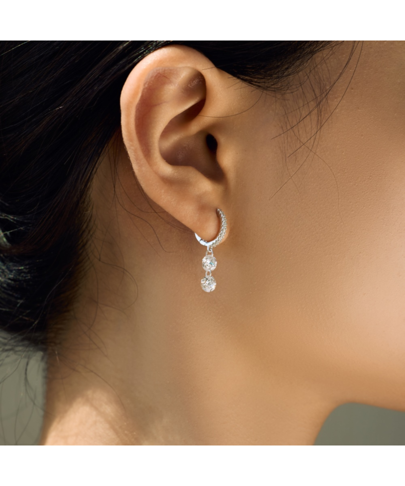 Sterling silver earrings with zircons