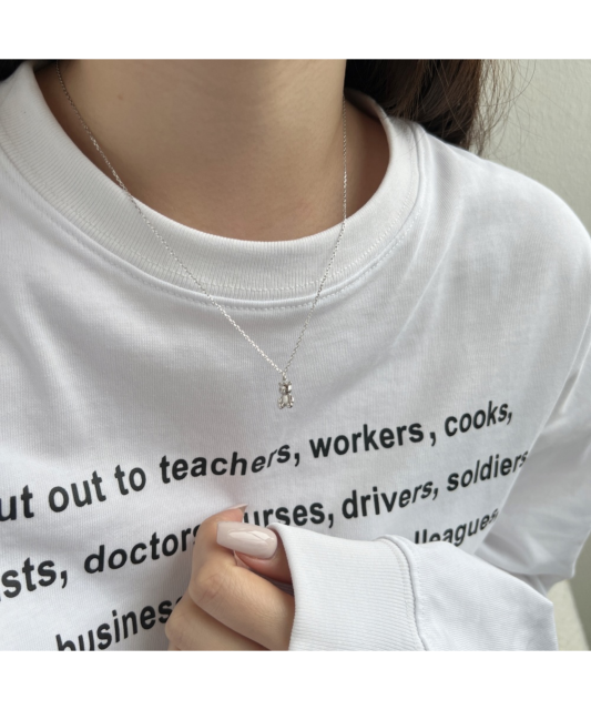 Sterling silver chain with pendant