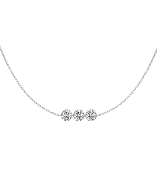 Sterling silver chain with zirconium pendant