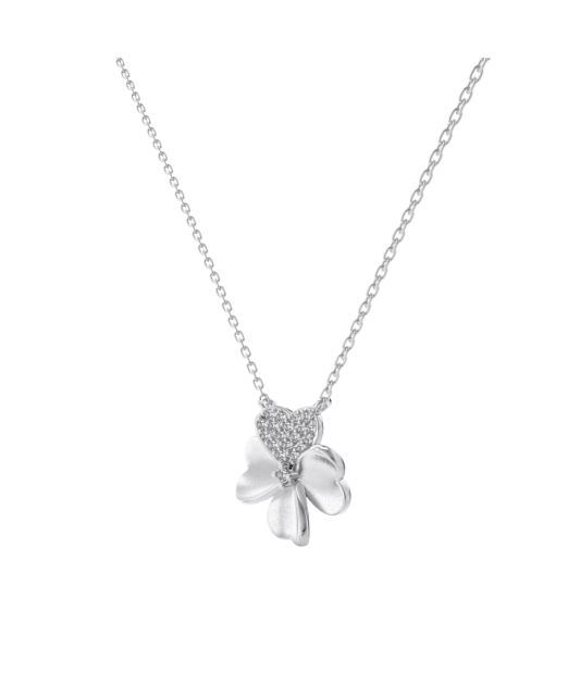 Sterling silver chain with zirconium pendant