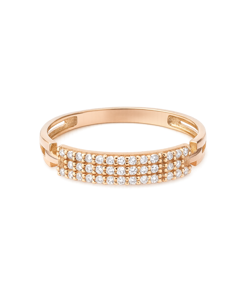 Gold ring with zircons
