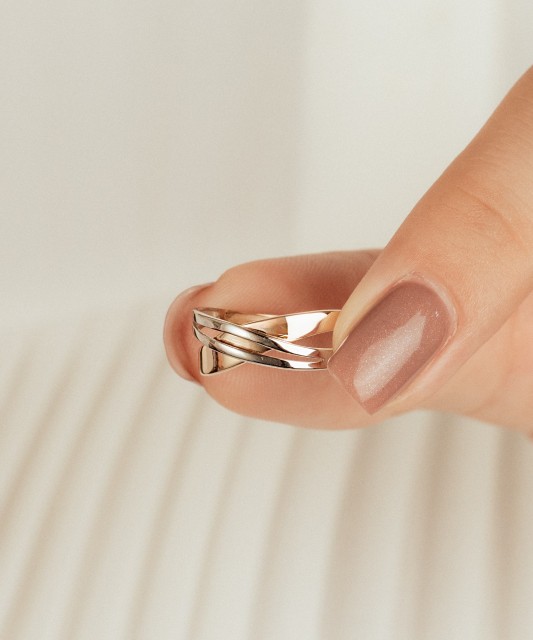 Gold ring