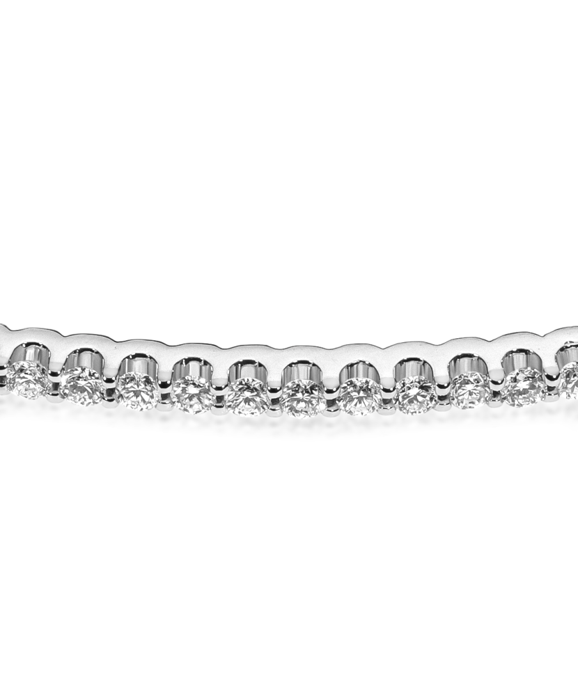 White gold bracelet with diamonds