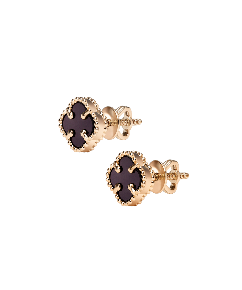 Gold earrings with onyx