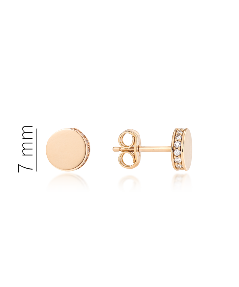 Gold earrings