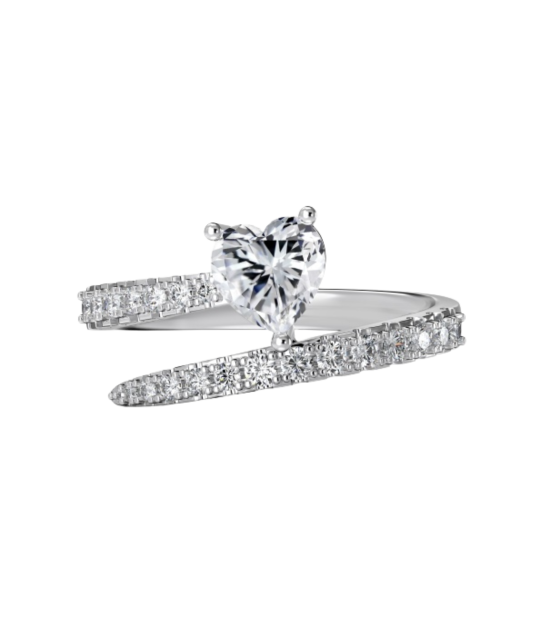 Sterling silver ring with zircons