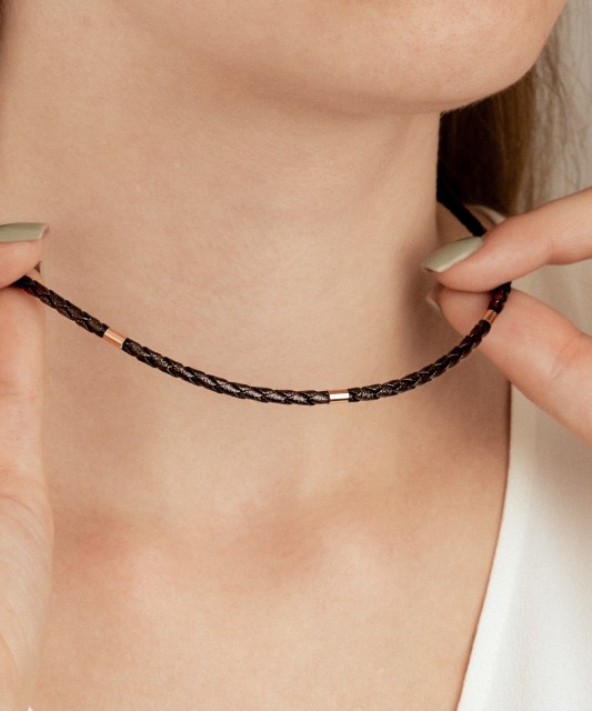 Leather bracelet with gold