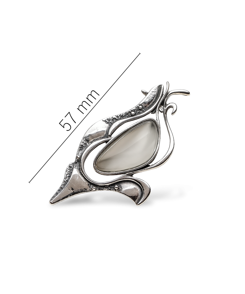 Sterling silver  brooch with cats eye stone