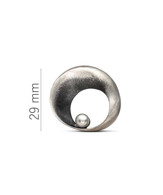 Sterling silver  brooch with pearl