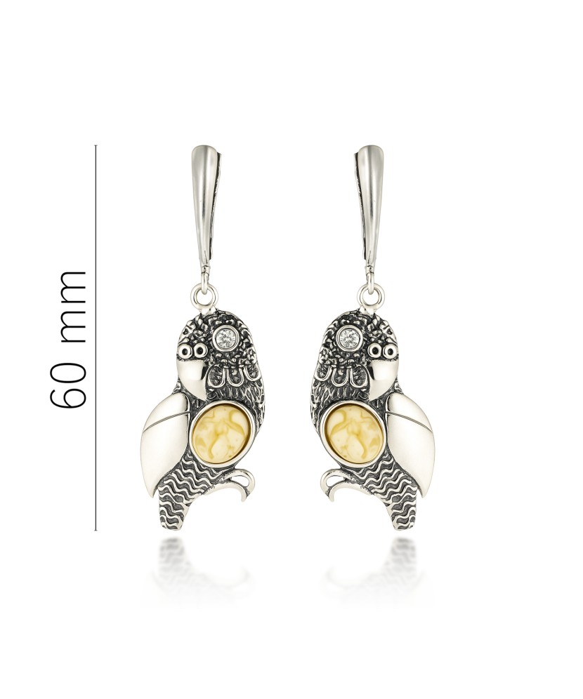 Hopeiset korvakorut meripihkalla