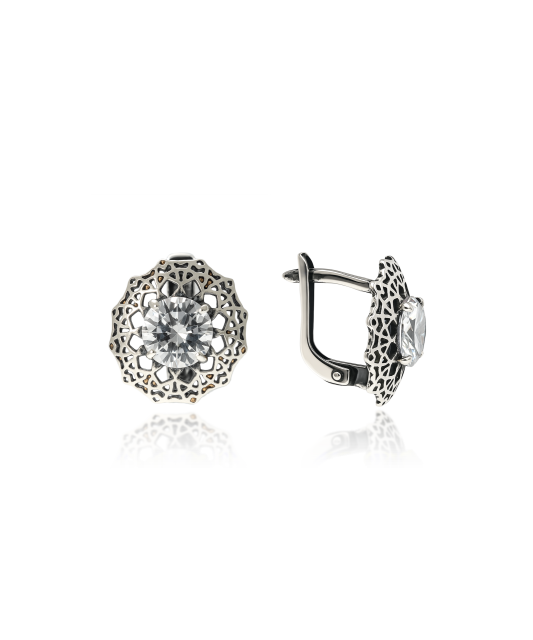 Sterling silver earrings with zirconium