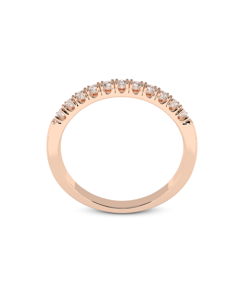 Gold ring with diamonds
