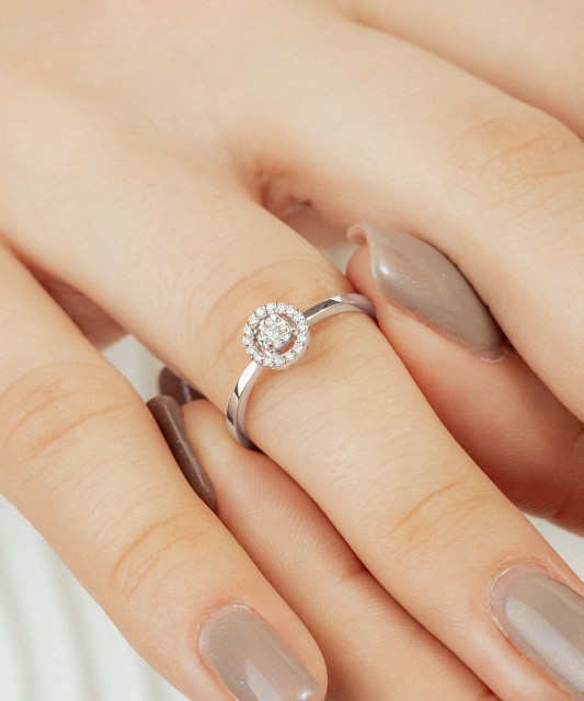 White gold ring with diamonds