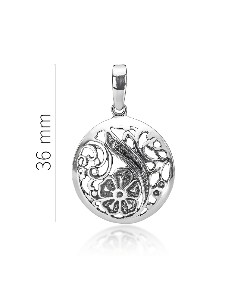 Sterling silver pendant