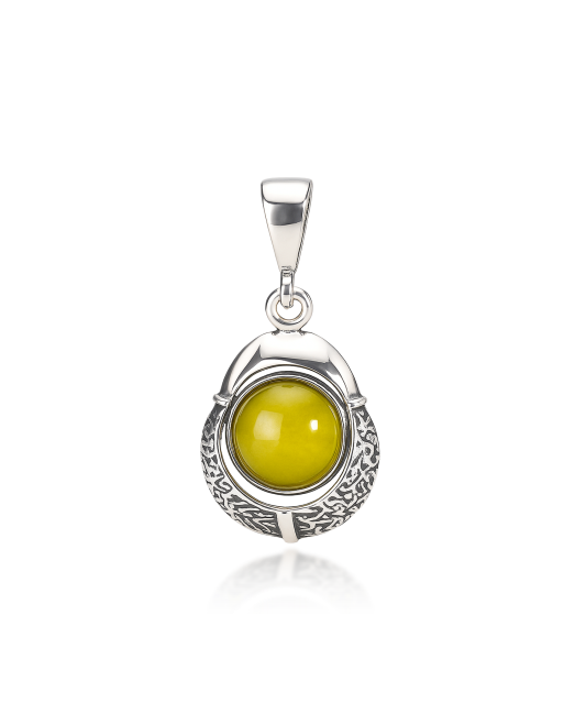Silver pendant with citrine