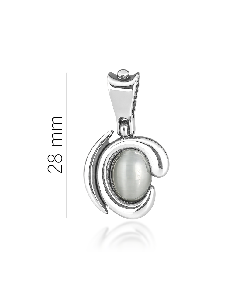 Sterling silver pendant with cats eye stone